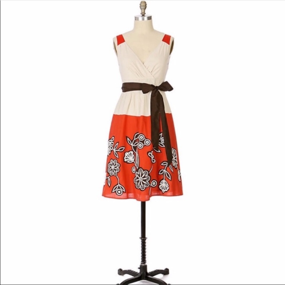 Anthropologie Lithe Della Luna dress